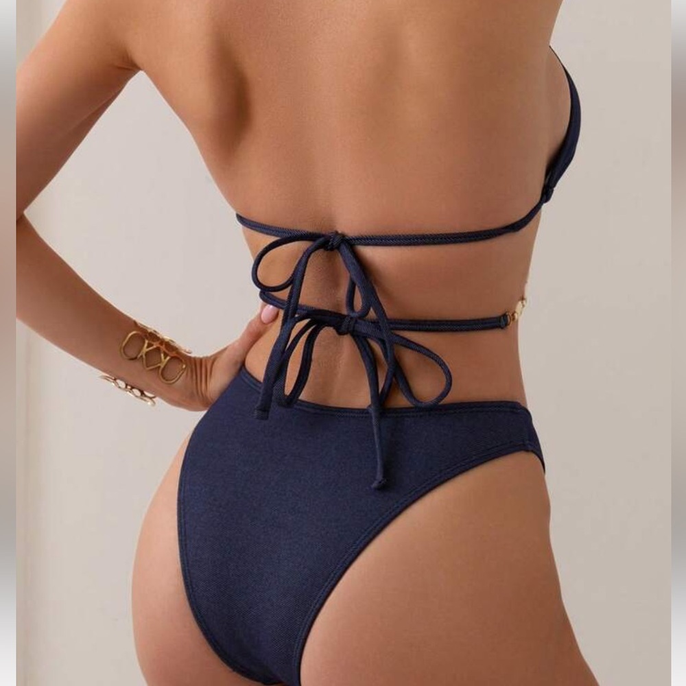 NWT Shell Bikini - Picture 2 of 4